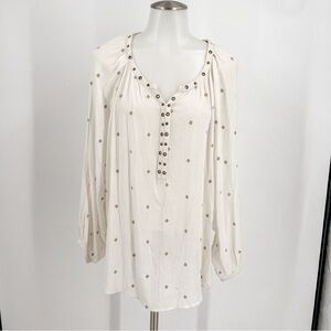 Amuse Society White Gold Embellished Blouse